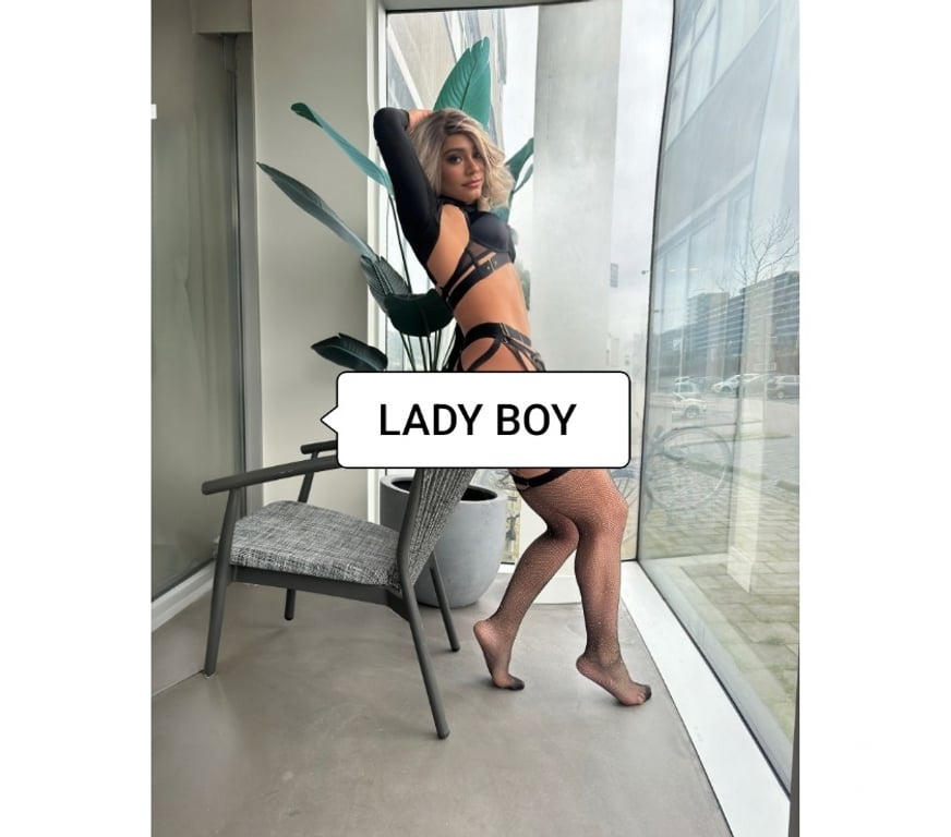 Escorts West Northamptonshire Northampton - West Northamptonshire - Photos for LADY BOY NOW IN CITY PARTI 🥳🤩🥳🤩