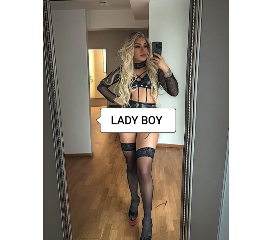 Escorts West Northamptonshire Northampton - West Northamptonshire - Photos for LADY BOY NOW IN CITY PARTI 🥳🤩🥳🤩