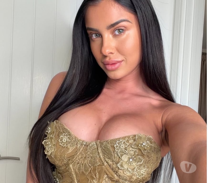 Escorts Essex Harlow - Photos for Sophie✨GENUINE HIGH CLASS✨BigAssBigBoobs🔥PARTY✨