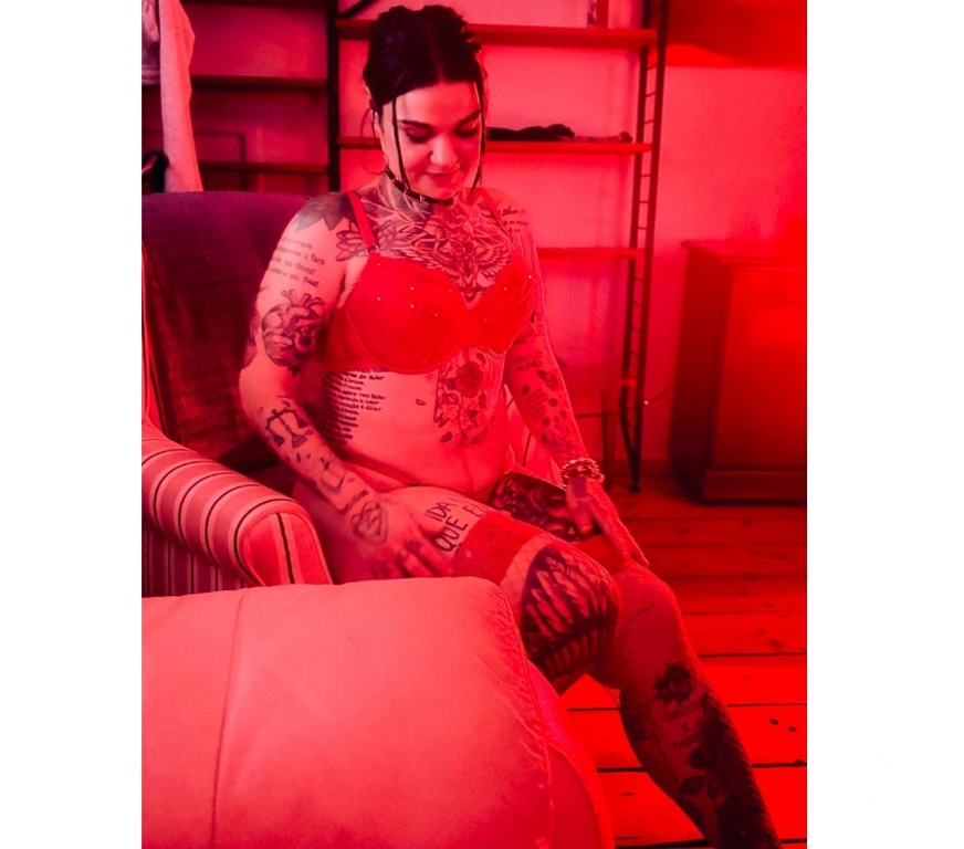 Escorts Bracknell Forest Amen Corner - Bracknell Forest - Photos for Nina NEW IN TOWN! Professional Therapist and DOMI_NATRIX!