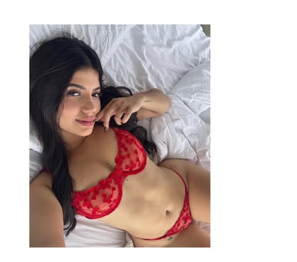 Escorts Sutton Town Centre Sutton - Photos for LARA 🔥🥰 BRAZILIAN PARTY GIRL