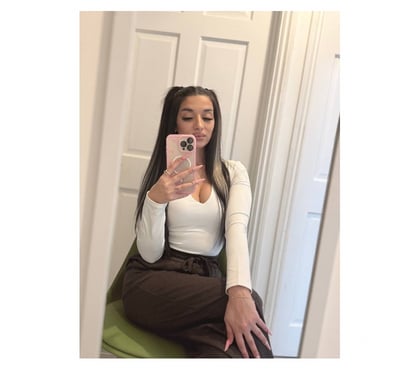 Escorts Canary Wharf East London - Photos for DEEA🩷SWEET&HORNY🔞HOT🔥PartyGirl 🩷