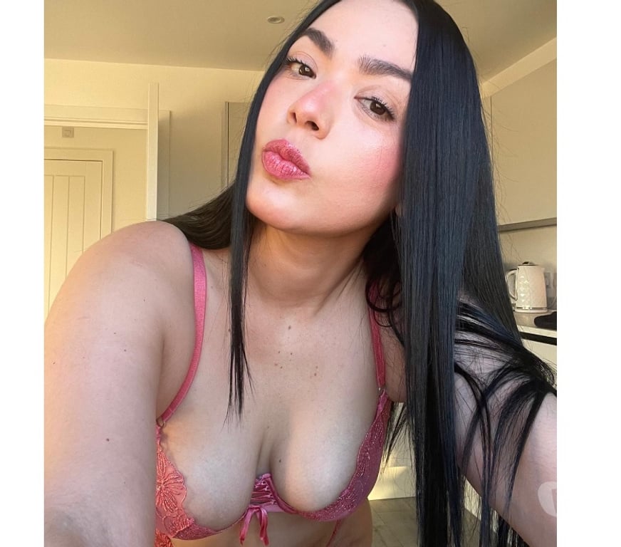 Escorts Warrington Warrington Town Centre - Warrington - Photos for VALERIA PARTY GIRL🎉☎️🔥07824985872🔥☎️