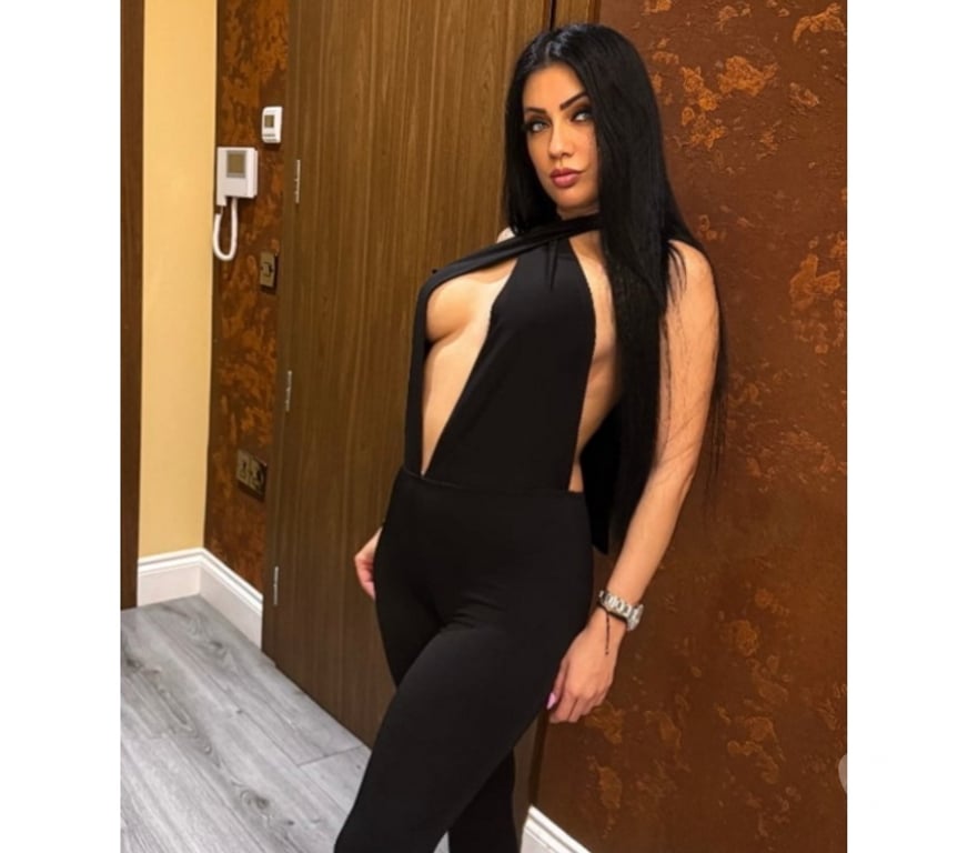 Escorts West Yorkshire Kirklees - Photos for BACK IN YOUR CITY CALL ME ❤️❤️