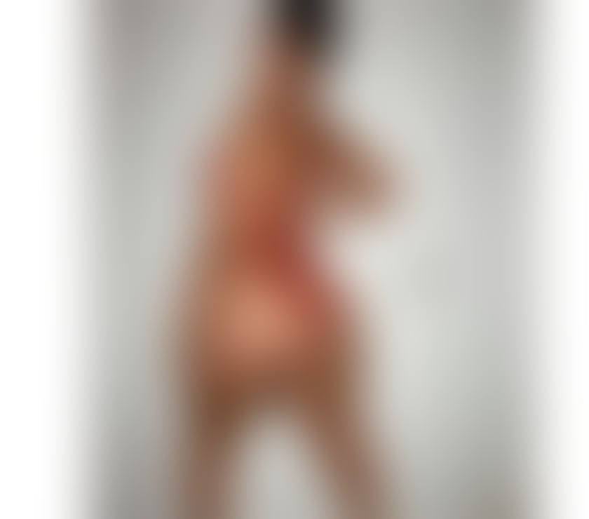 Escorts West Midlands Sandwell - Photos for BIG-ASS SEXY PARTY GIRL🍑