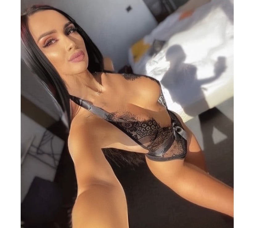 Escorts Essex Basildon - Photos for Nicolle ❤️ New in Town❤️🥳