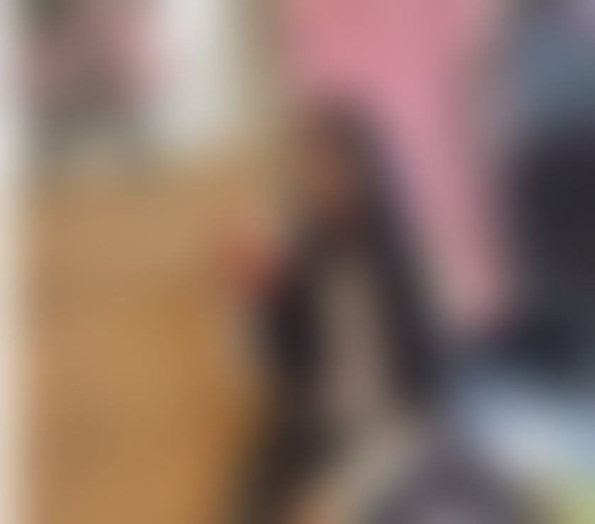 Clara Thai Ladyboy sexy massage erotic b2b relaxing