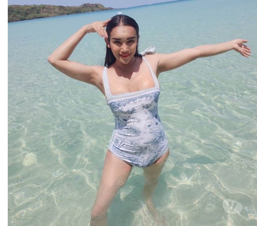 Trans Escorts West Midlands Wolverhampton - Photos for Clara Thai Trans sexy massage erotic b2b Relaxing