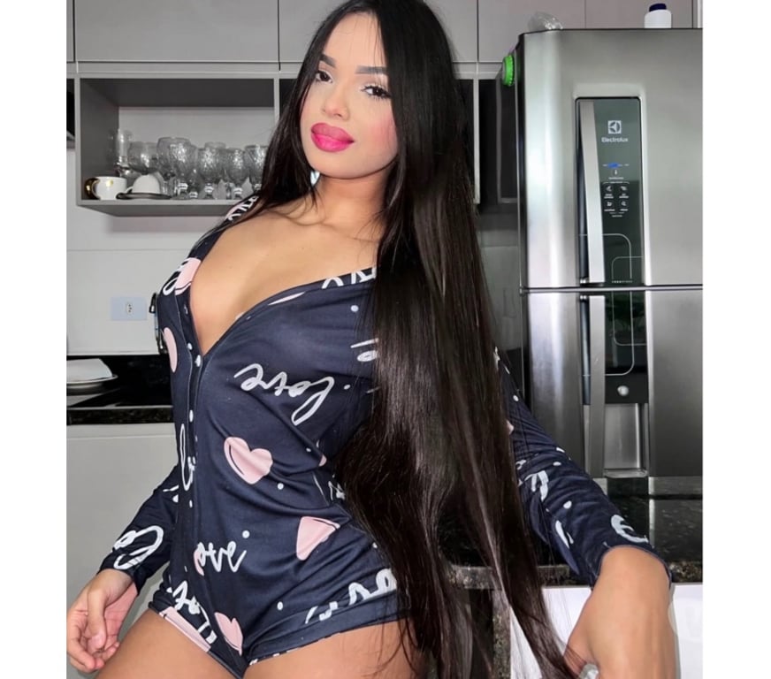 Escorts South East London New Cross - South East London - Photos for ✨ LONG-HAIRED BRUNETTE 🔥 SEXY & ELEGANT 😘