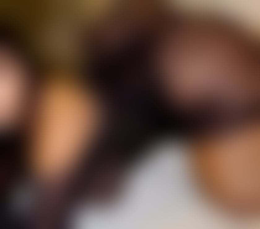  Escorts & Erotic Massage Streatham South West London - Photos for BRUNETTE BIG-BUSTY WITH CURVES 💋 99 🔥