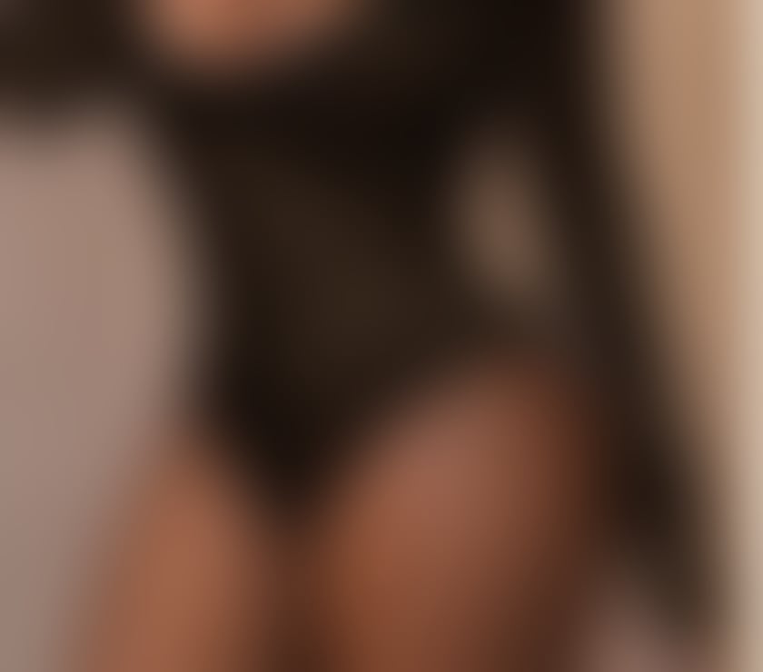 Escorts Hertfordshire Watford - Photos for BRUNAXX Big butt Big natural breasts Tanned body👙🍑🫦