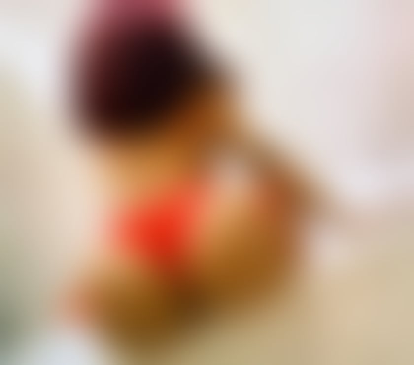 RITA SEXY EBONY IN TOWN