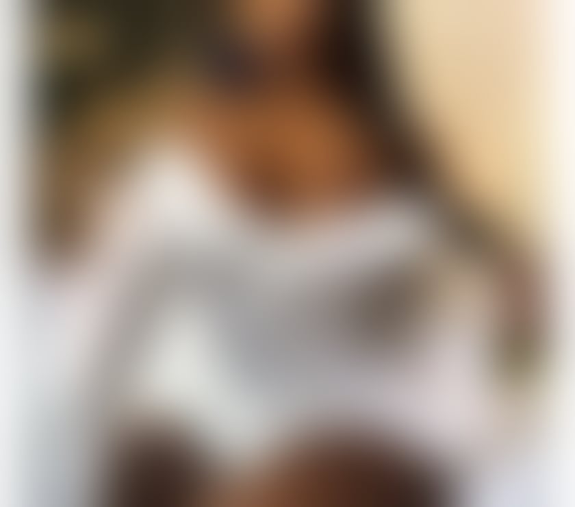 Escorts Walsall Town Centre Walsall - Photos for CHANNEL HOT BODY CHOCOLATE FOR U