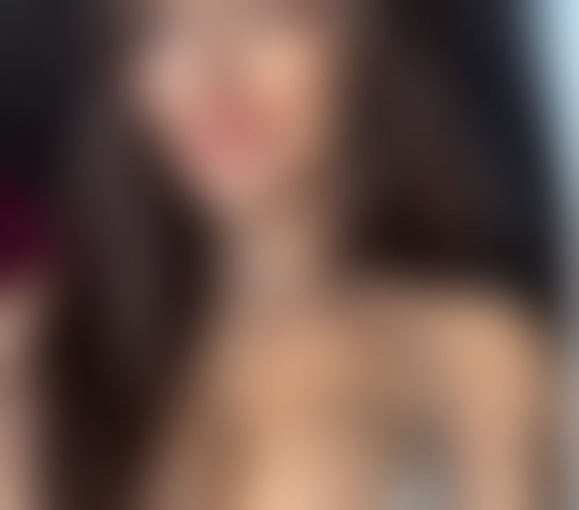 Escorts North London Winchmore Hill - North London - Photos for Italian April Winchmore Hill