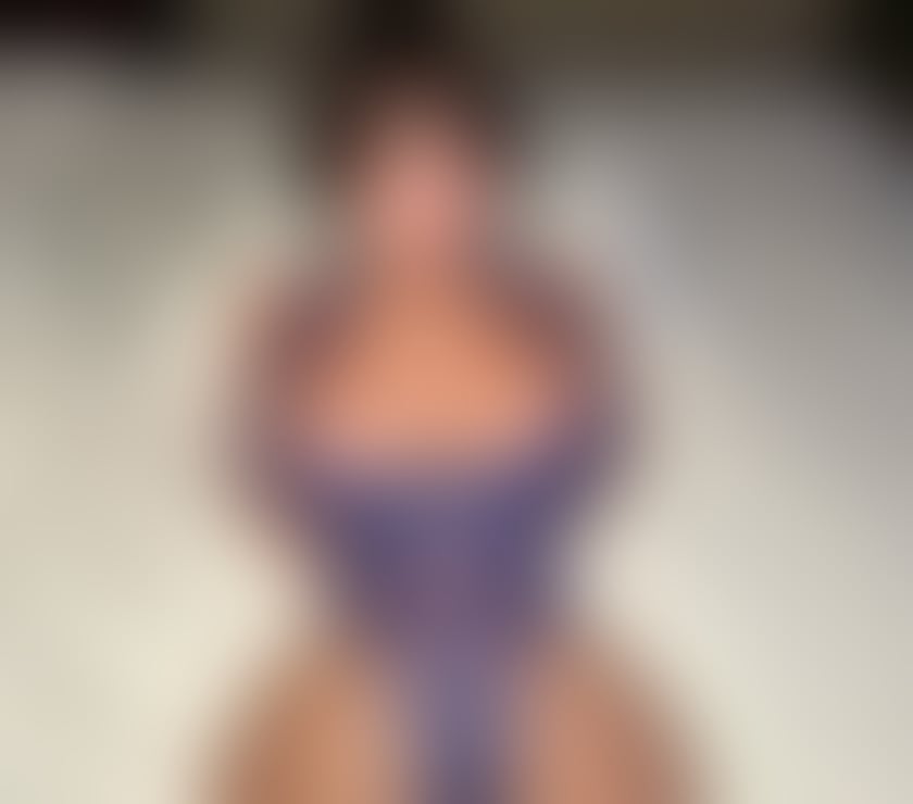 Escorts Manor House Station North London - Photos for Beautiful curvy😍new here🎉