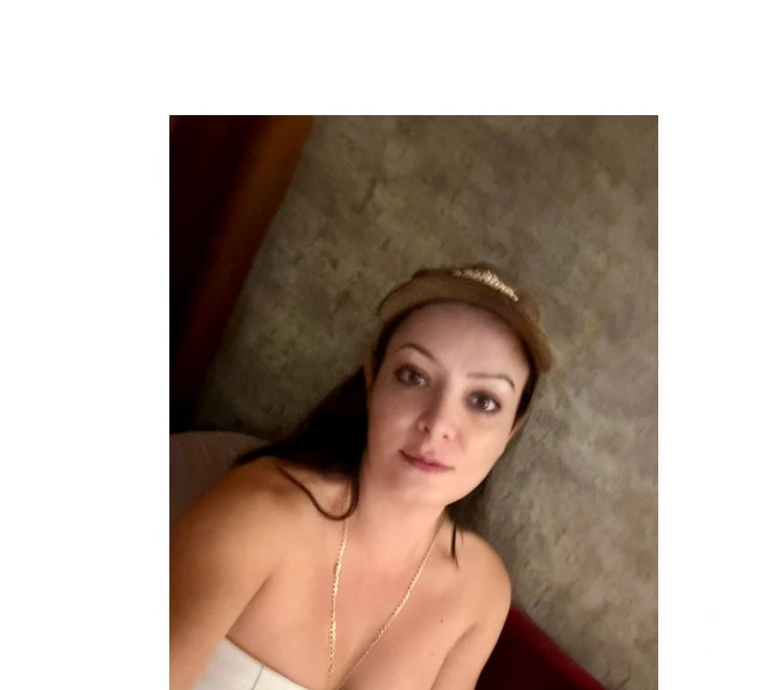 Trans Escorts West Sussex Crawley - Photos for Pretty Sara just to Saturday Tree Bridges ☎️ 07826325744