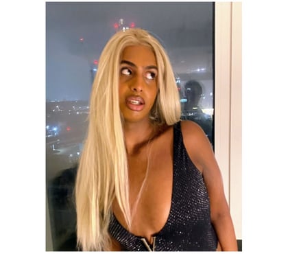 Trans Escorts Earls Court South West London - Photos for Curvy Fun Naomi Here For You