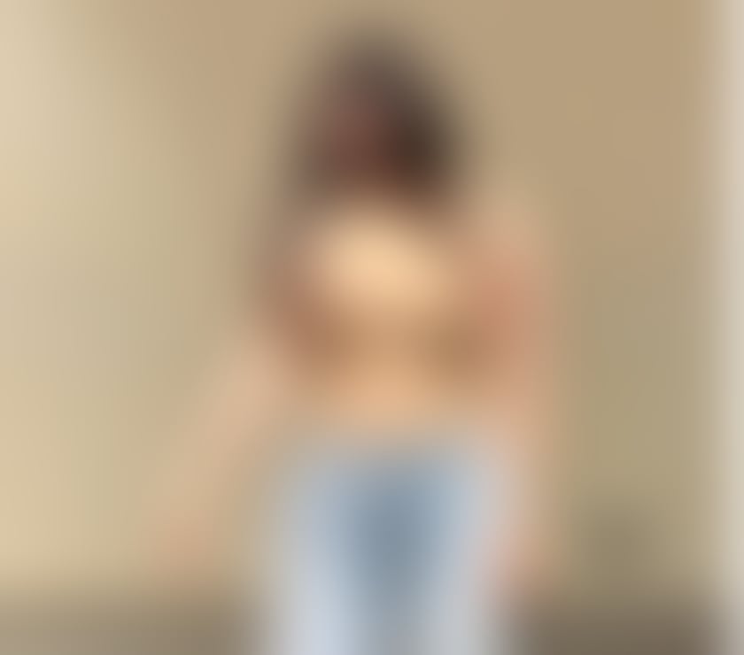  Escorts & Erotic Massage Adel Leeds - Photos for Indian girl in your town 🥰