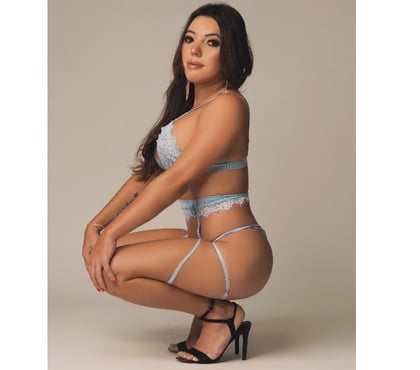 Escort Darlington Town Centre Darlington - Photos for Charlotte Brazilian transsexual