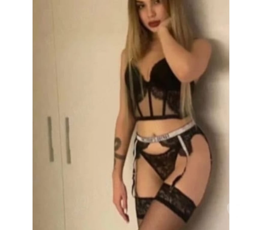 Escorts Greater Manchester Salford - Photos for Emma 🔝😍 new girl no rush services