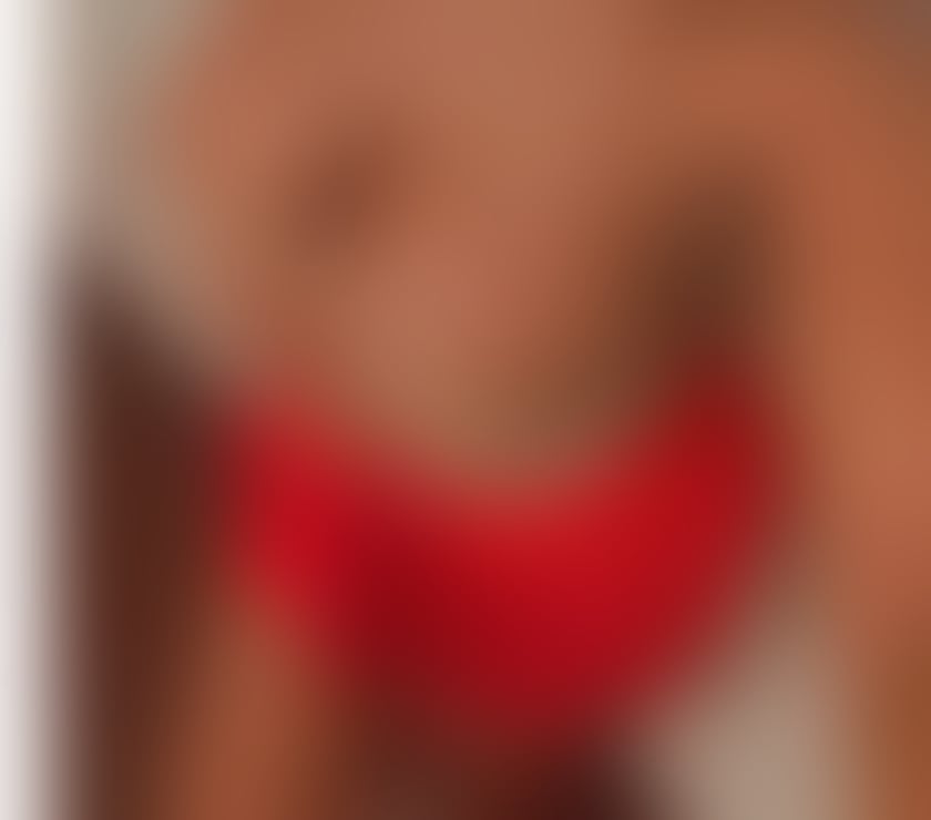 Young 22yr Curvy Jamaican