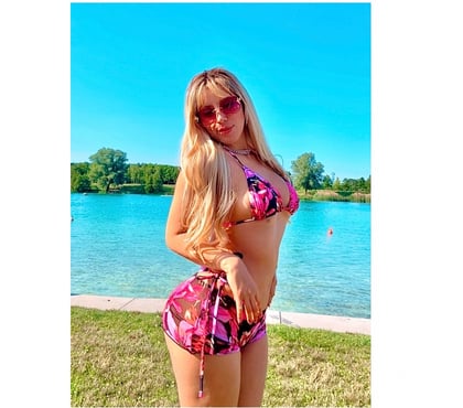 Escorts Cardiff City Centre Cardiff - Photos for 🔥NEW in TOWN🔥 NIKY 💚P@RT24 hours 📞📲