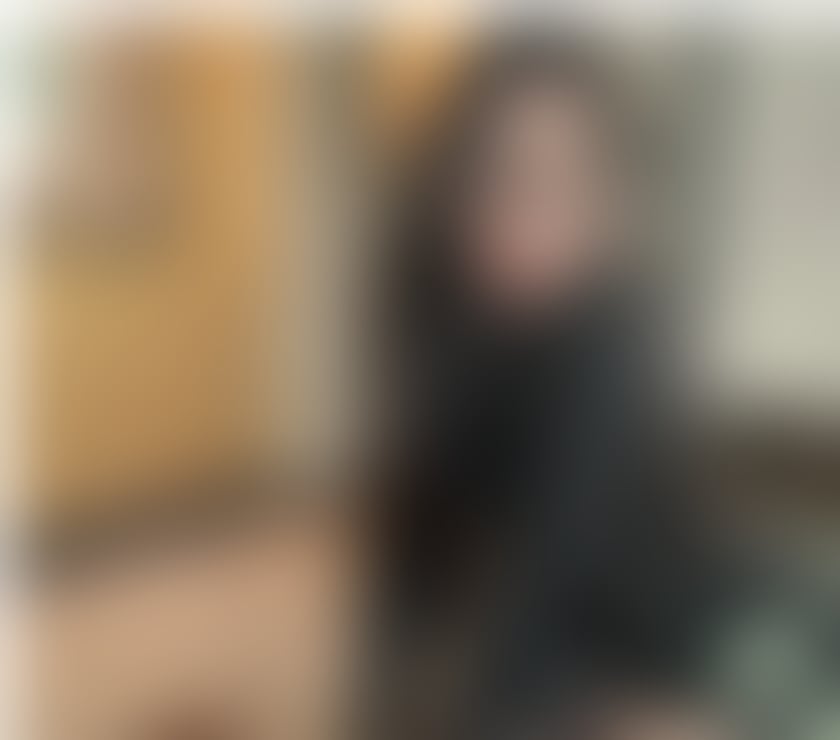 🌸 Charming, Playful & Hard to Forget🥰