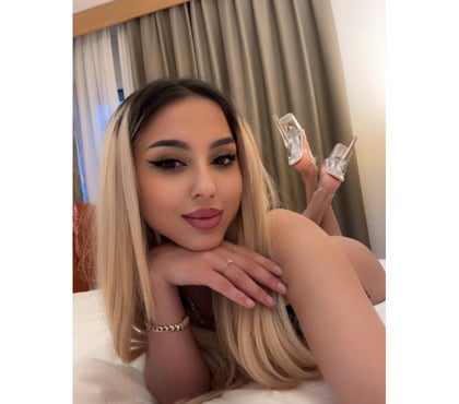 Escorts Middlesbrough Town Centre Middlesbrough - Photos for ELLY PARTY GIRL 🔥24-7🔥OUTCALL🌹