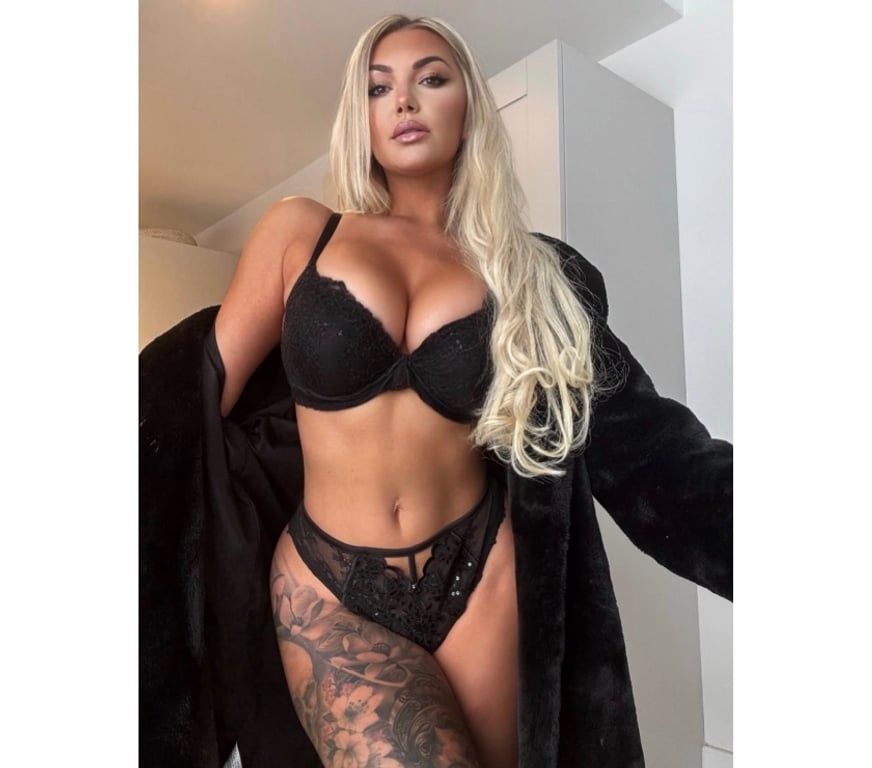 Escorts Surrey Runnymede - Photos for 🌹 A Muse for Your Senses 🌹