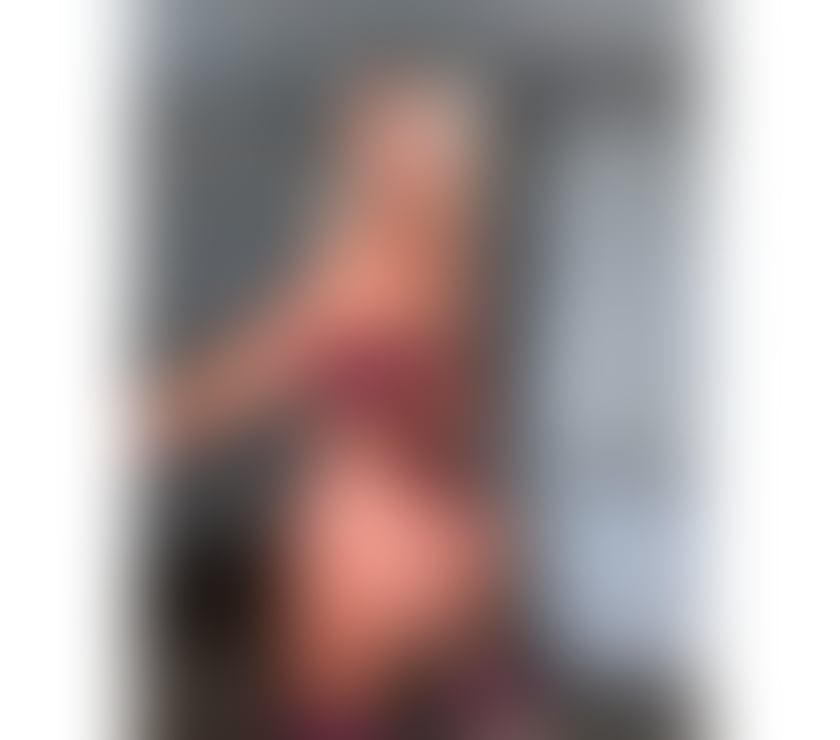 Escorts Surrey Runnymede - Photos for The Blonde Bombshell You’ve Been Searching For 💎