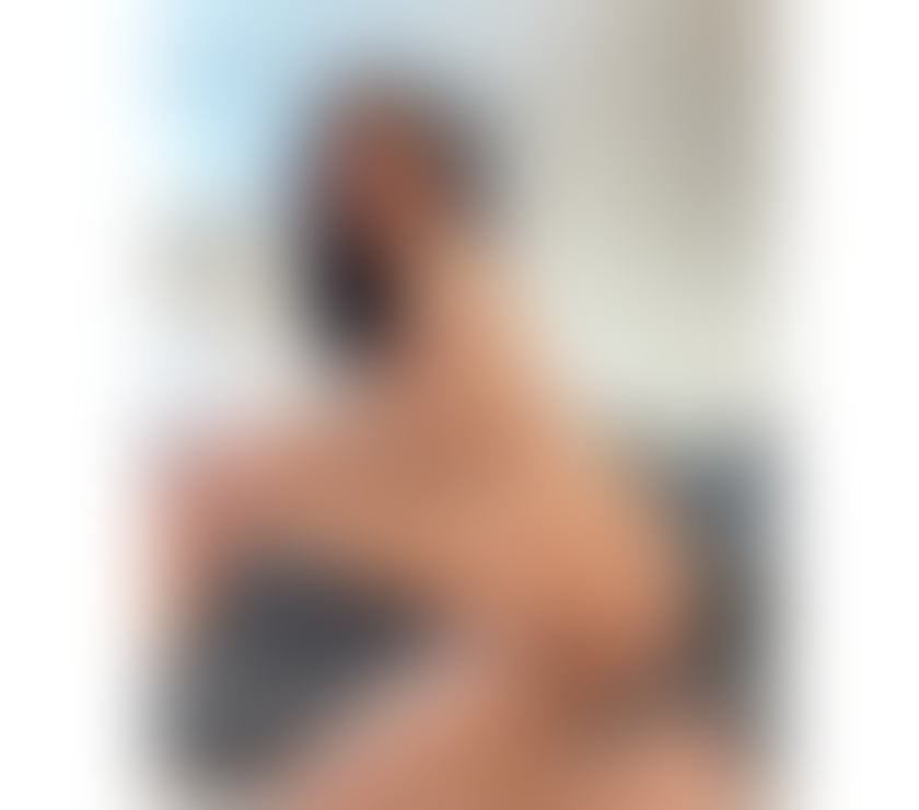 Escorts Hertfordshire St. Albans - Photos for Thai Model TS Emily