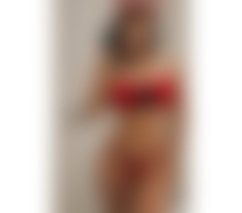 Escorts Edinburgh Edinburgh - Edinburgh - Photos for Scarlatti petite Brazilian girl