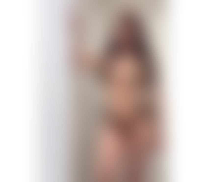 Scarlatti petite Brazilian girl