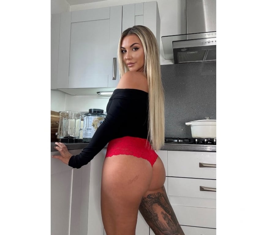 Escorts Surrey Elmbridge - Photos for Looking for new experiences?❤You've come to the right girl
