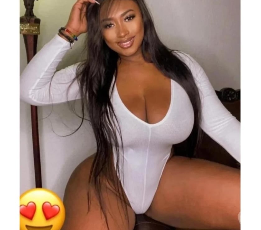 Escorts Bromley Town Centre Bromley - Photos for 💖SUSY HOT LATINA🥵PARTY QUEEN🥂FULL SERVICE