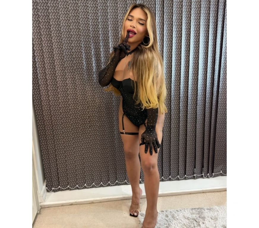 Escorts Essex Basildon - Photos for TS BRUNA HOT XXL🍆 PARTY 🎊🎉