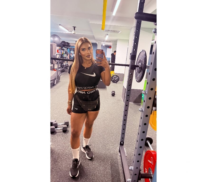 Escorts Essex Basildon - Photos for TS BRUNA HOT XXL🍆 PARTY 🎊🎉