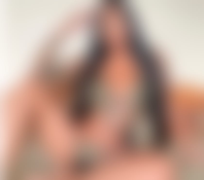 Escort Portsmouth City Centre Portsmouth - Photos for ❤️TWO GIRILS AVAILABLE ONE BLONDE ONE BROWN ❤️