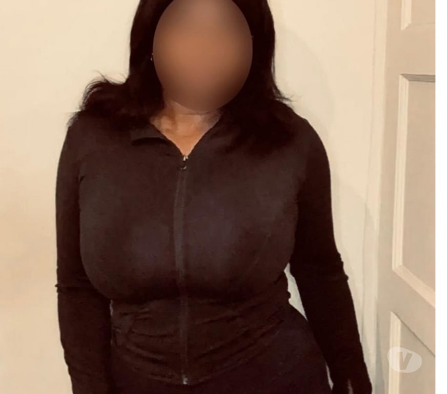 Escorts North West London Queens Park Station - North West London - Photos for Thick Ebony Temptation 🍫✨ Alluring Curves ❤️