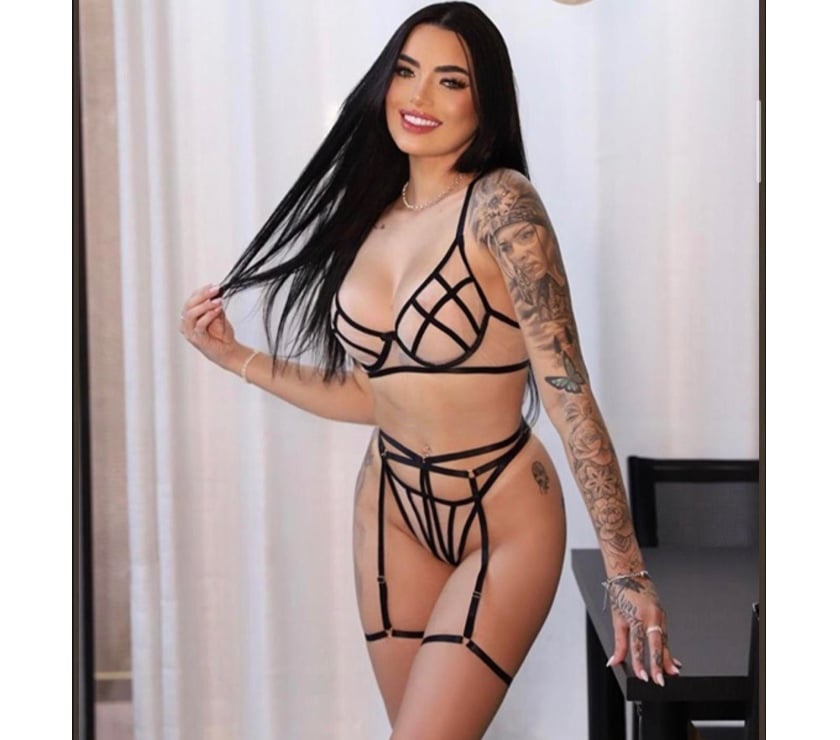  Escorts Northampton West Northamptonshire - Photos for SEXY LATINA NEW IN THE CITY 🌸🥂