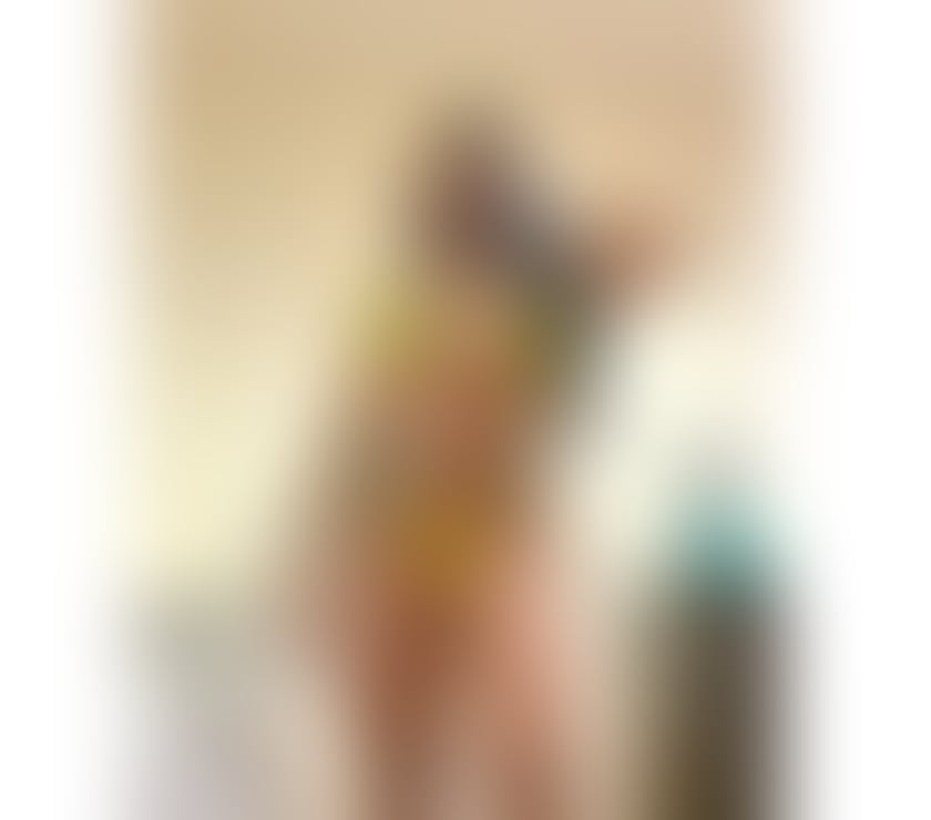 Photos for Brazilian brunette with a big butt 🇧🇷