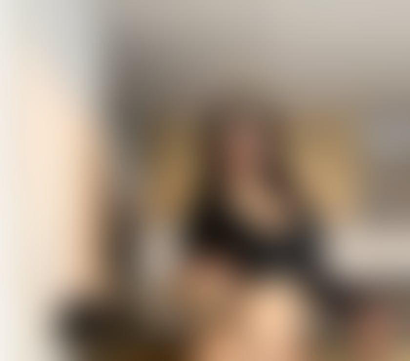  Escorts Reading Town Centre Reading - Photos for Lola hot brunette 🔥 – new in town