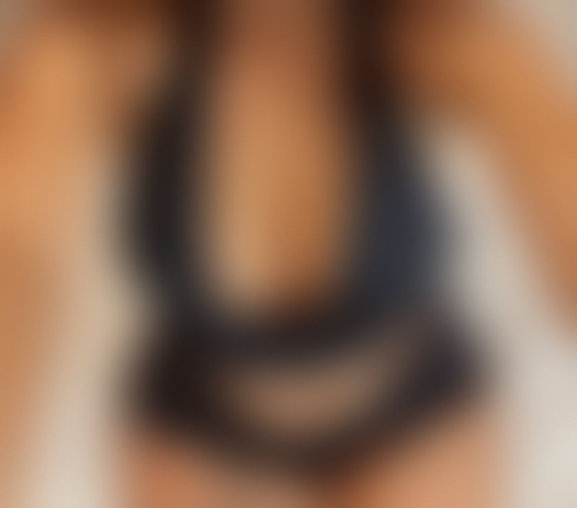 Escorts Greater Manchester Manchester - Photos for HI BOYS🥰I M HERE FOR 😊YOU PARTY🥳