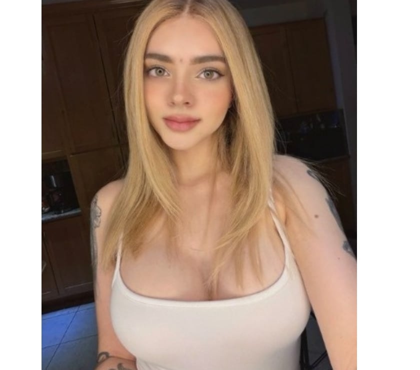 Escorts Crewe Cheshire East - Photos for Premium Private Escort – Discreet & Genuine