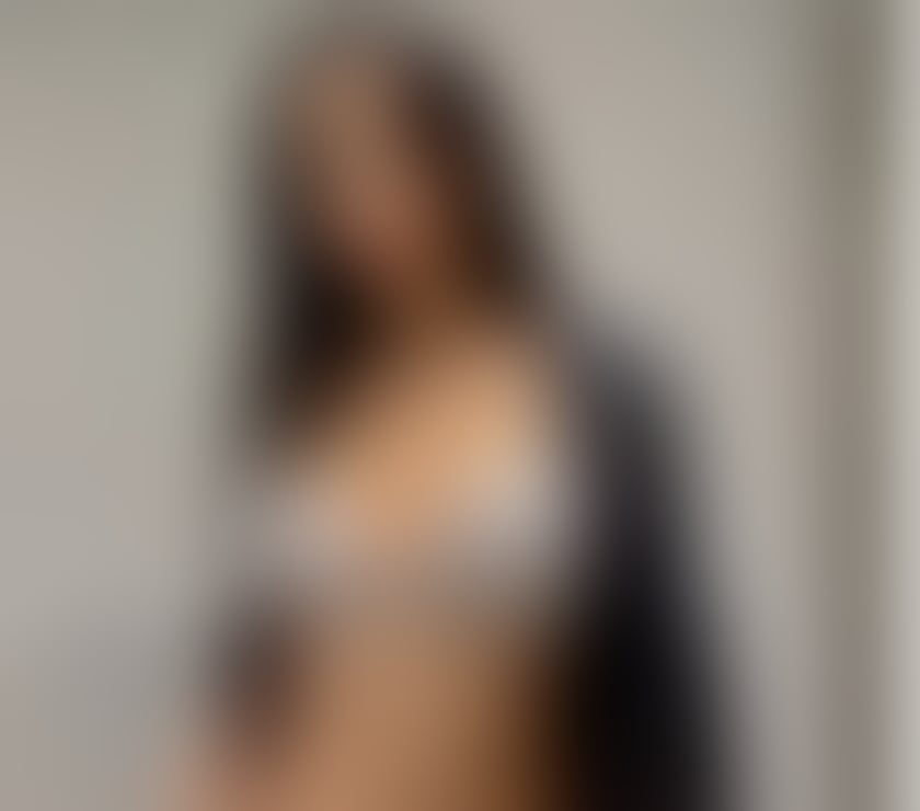 Escorts Central London Victoria - Central London - Photos for LUNA The Essence of Discreet Luxury 💎