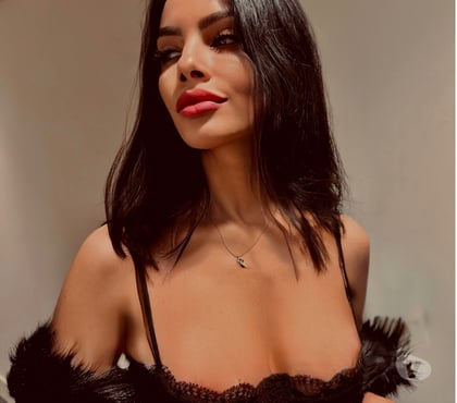 Brazilian Escorts Victoria Central London - Photos for LUNA The Essence of Discreet Luxury 💎