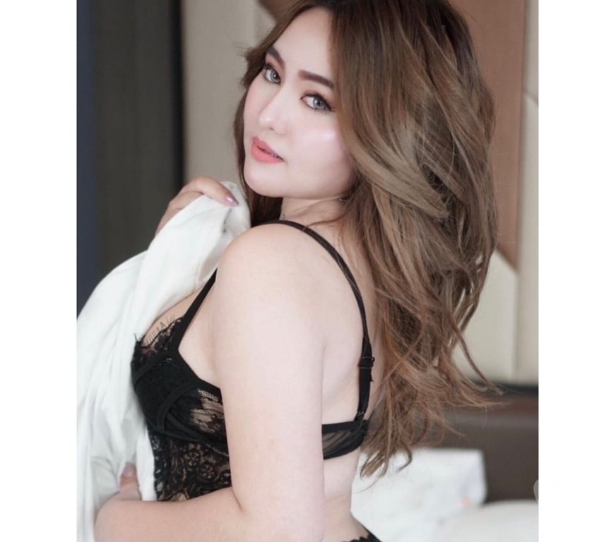 Escorts Cambridgeshire Huntingdonshire - Photos for Lanna Thai massage New in town