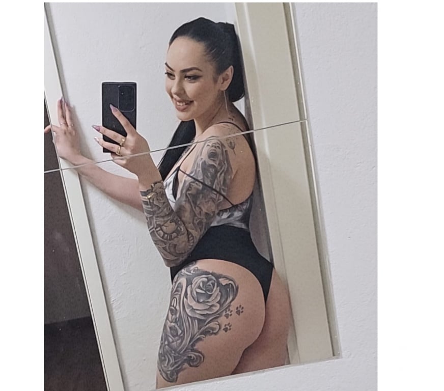 Escorts Perth and Kinross Perth - Perth and Kinross - Photos for Party Girl Elysa!! Real pictures xX Don t ask pls