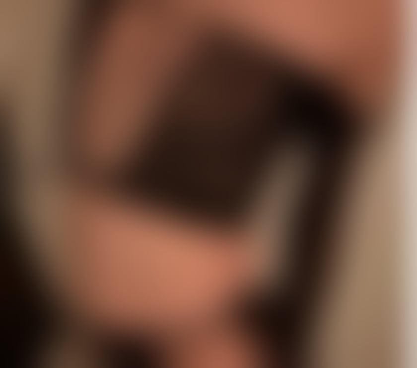 Trans Hackney East London - Photos for Elegant Crossdresser Companion for Discreet Encounters