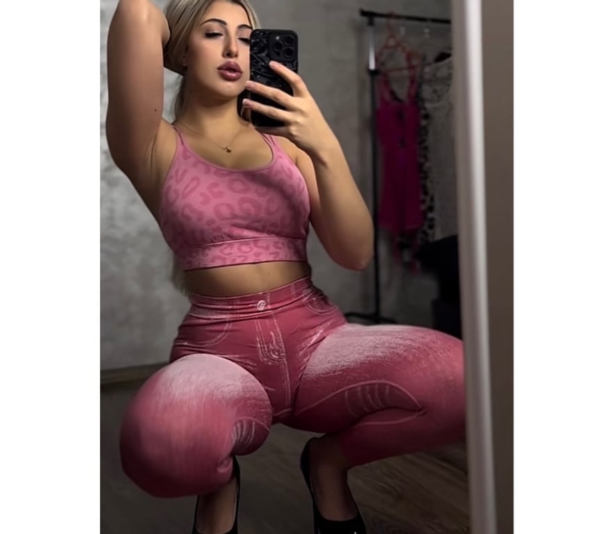 Escorts West Midlands Dudley - Photos for Carra 🍒New in you’re city —PARTY